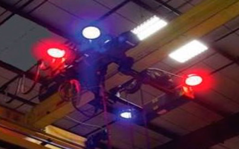 Red clearance spot lights