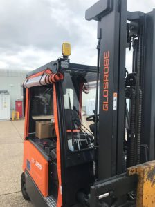Forklift fitted with proximity warning system 
