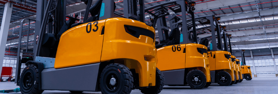 Cropped-Forklift-Line-compressed Wireless mounted camera